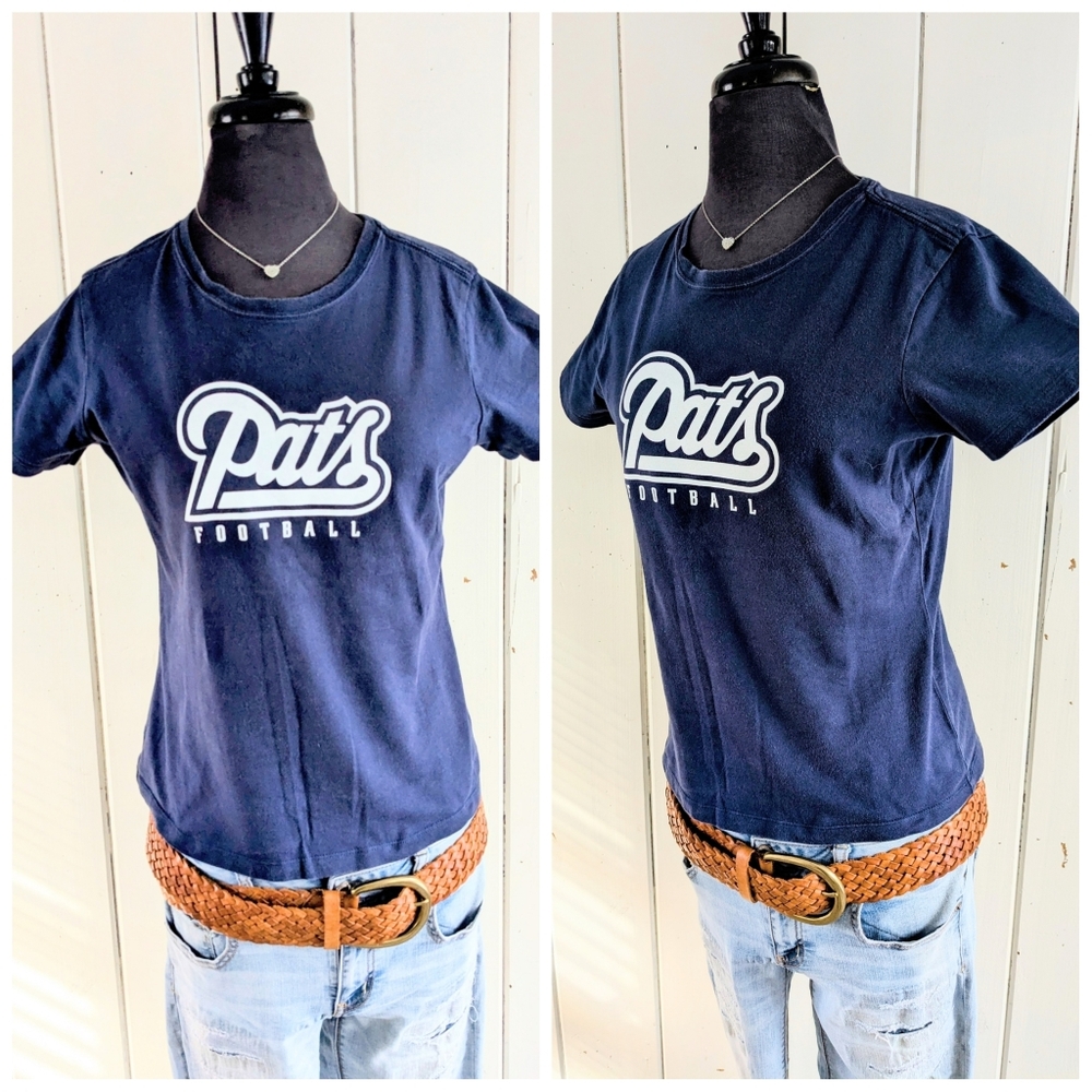 🏈Pats Football T-Shirt sz M